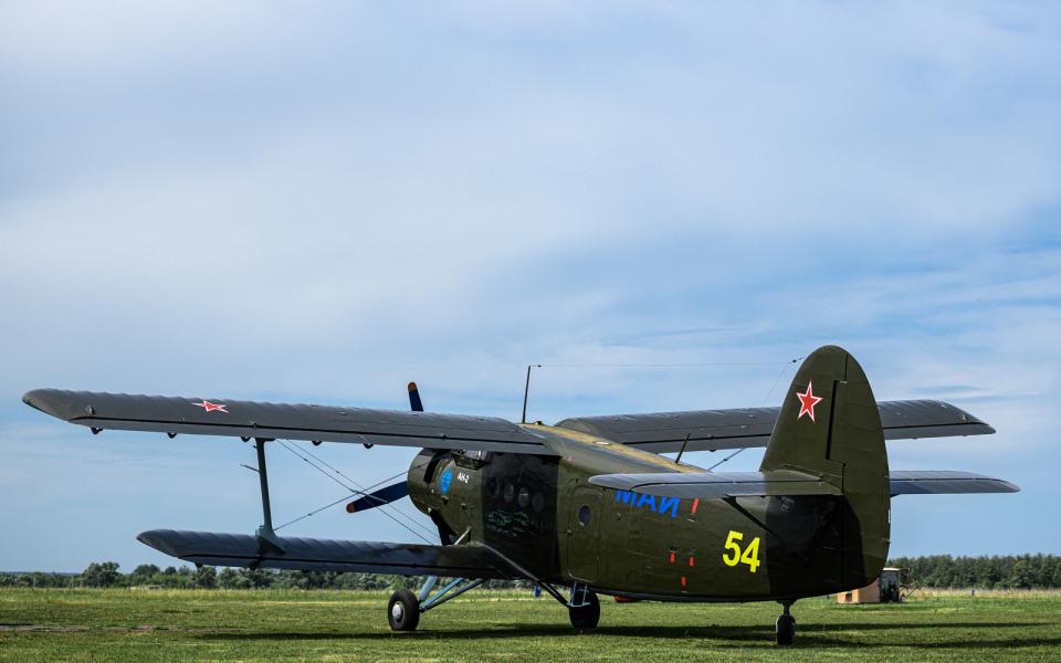 Более 200 школьников стали участниками встреч с маёвцами в городах России